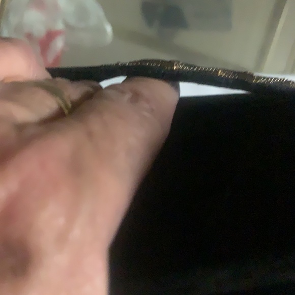 Vintage velvet Clutch w Embroidered Peacock. GORGEOUS & GLAMOROUS - Picture 10 of 10